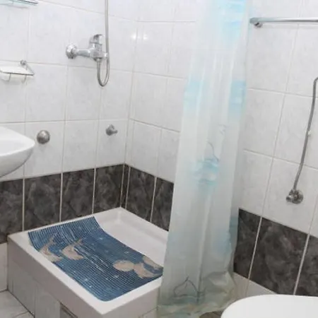 Apartman Lana *